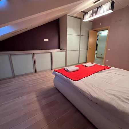 Apartment On Arkhipenka With Panorama View Lviv Eksteriør bilde