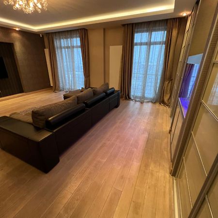 Apartment On Arkhipenka With Panorama View Lviv Eksteriør bilde