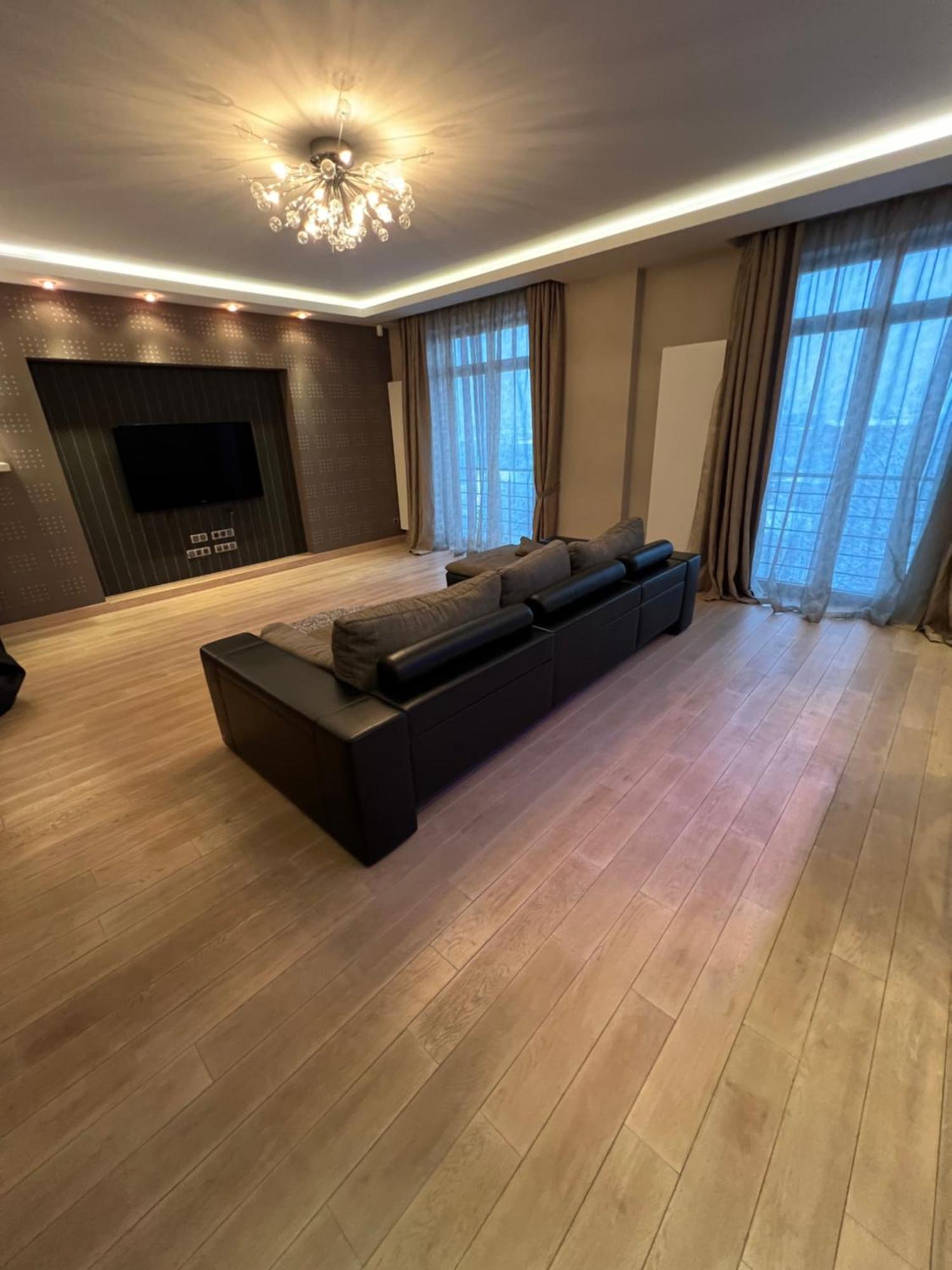 Apartment On Arkhipenka With Panorama View Lviv Eksteriør bilde