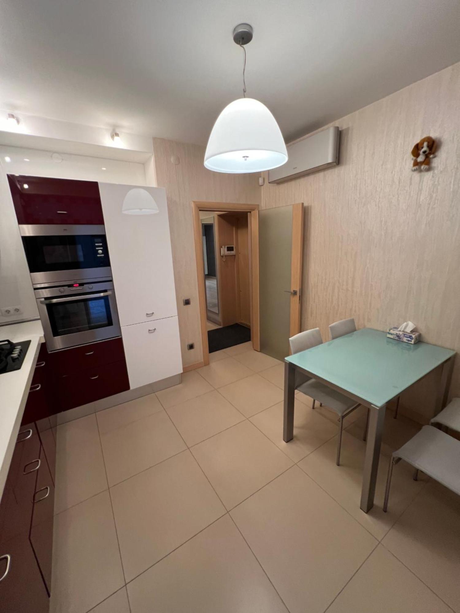 Apartment On Arkhipenka With Panorama View Lviv Eksteriør bilde