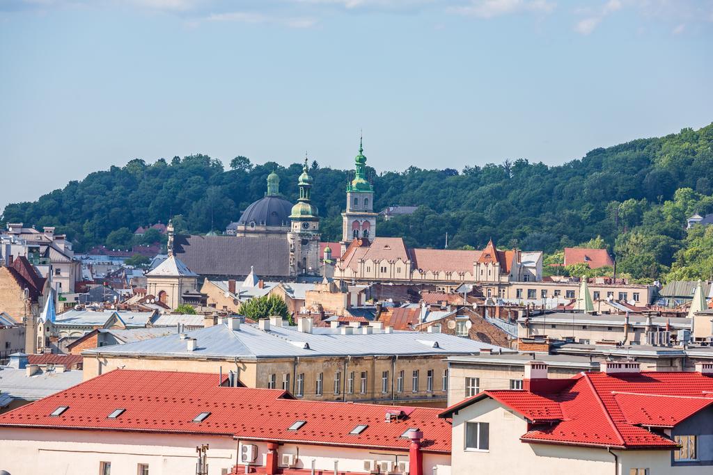 Apartment On Arkhipenka With Panorama View Lviv Eksteriør bilde