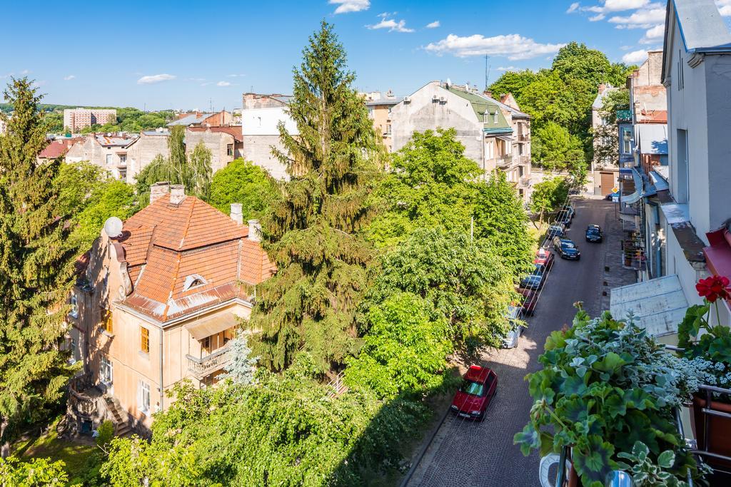Apartment On Arkhipenka With Panorama View Lviv Eksteriør bilde